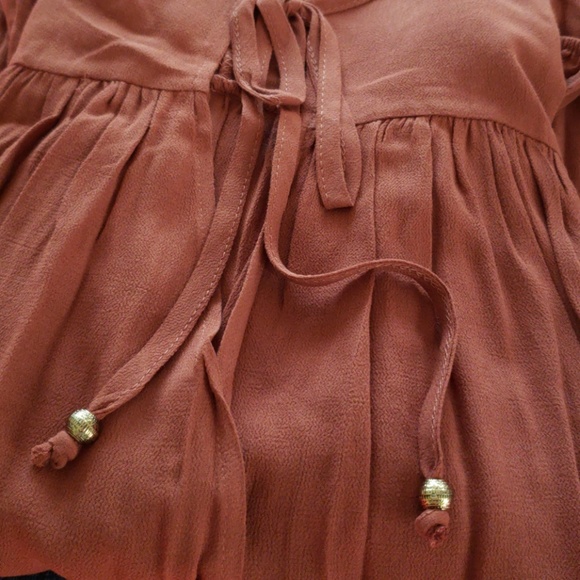 ❤ Host Pick ❤ 7/23 😍 Beautiful Hi Low Boho Top - Picture 8 of 8